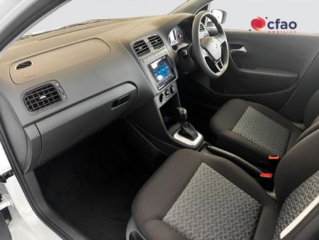 2026-Volkswagen-Polo-Vivo-16-Life_7