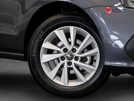 2026-Volkswagen-Polo-Vivo-14-Life_4