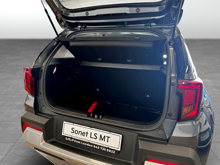 2026-Kia-Sonet-15-LS_17