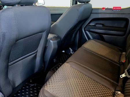 2026-Volkswagen-Amarok-20-TDI-125kW-Life-Auto-Double-Cab_18