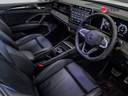 2026-Volkswagen-Tiguan-20-TSI-R-Line-4Motion-Auto_9