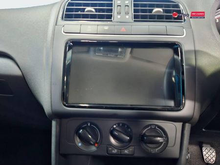 2026-Volkswagen-Polo-Vivo-14-Life_11