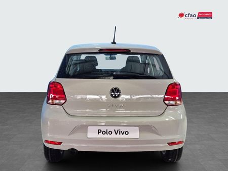 2026-Volkswagen-Polo-Vivo-14-Life_5