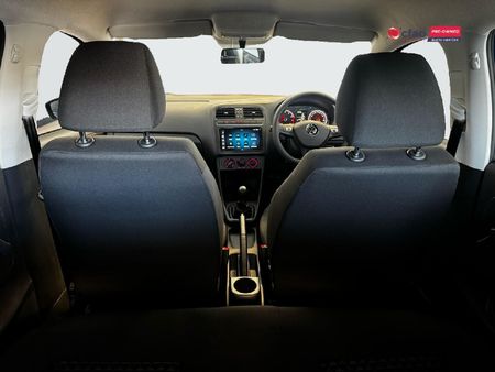 2026-Volkswagen-Polo-Vivo-14_19