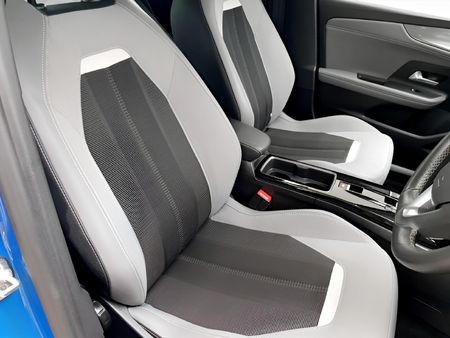 2023-Opel-Mokka-12T-Elegance-Auto_16
