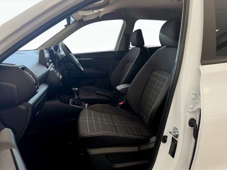 2026-Kia-Sonet-15-LS_9