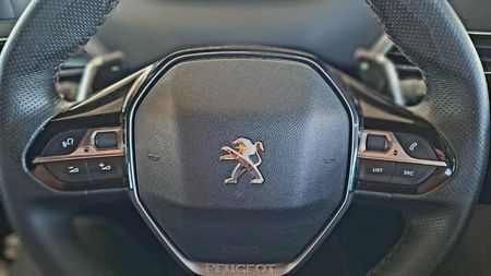 2018-Peugeot-3008-16-THP-GT-Line-Auto_13