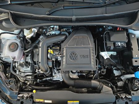 2026-Volkswagen-Polo-10-TSI-Life-Auto-DSG_14