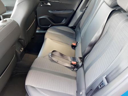 2021-Peugeot-2008-12T-Allure-Auto_11