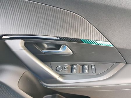2021-Peugeot-2008-12T-Allure-Auto_12