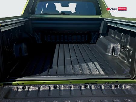 2025-Volkswagen-Amarok-30-TDI-V6-184kW-4Motion-Aventura-Auto-Double-Cab_10