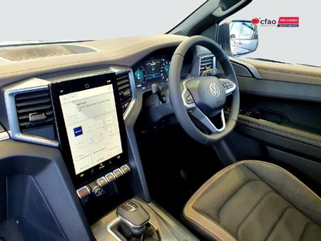2025-Volkswagen-Amarok-30-TDI-V6-184kW-4Motion-Aventura-Auto-Double-Cab_16