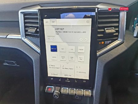 2025-Volkswagen-Amarok-30-TDI-V6-184kW-4Motion-Aventura-Auto-Double-Cab_18