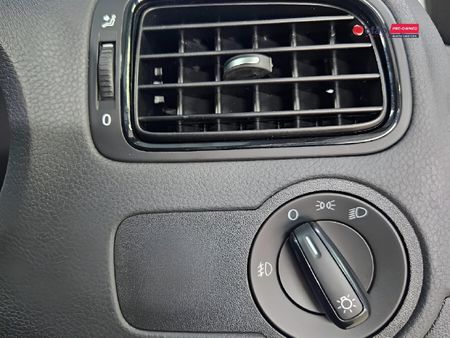 2026-Volkswagen-Polo-Vivo-14_13