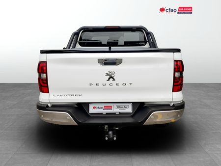 2026-Peugeot-Landtrek-19D-Allure-Double-Cab-Auto_4