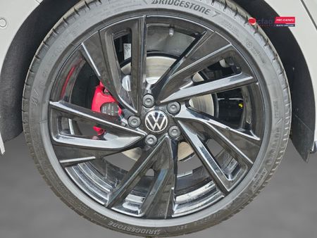 2026-Volkswagen-Polo-20-GTI-Auto-147kW_9