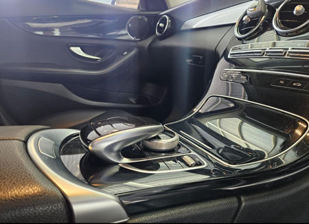 2018-Mercedes-Benz-C-Class-C-180-Auto_8