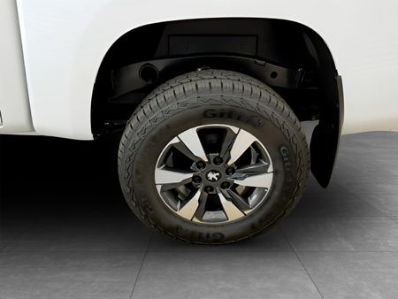 2026-Peugeot-Landtrek-19D-Active-Double-Cab-4x4_5