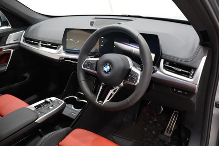 2025-BMW-X1-sDrive18d-M-Sport_9