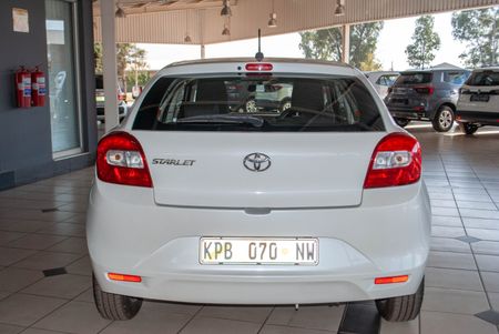 2021-Toyota-Urban-Cruiser-15-Xs_5