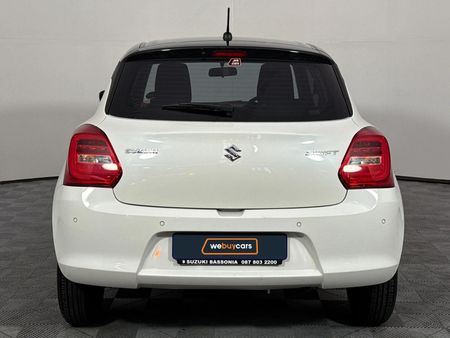 2022-Suzuki-Swift-12-GL_16