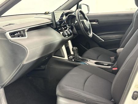 2023-Toyota-Corolla-Cross-18-XI_8