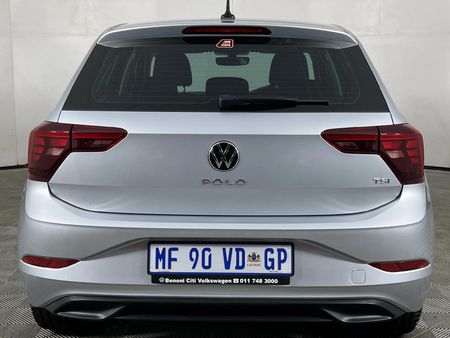 2025-Volkswagen-Polo-10-TSI_17