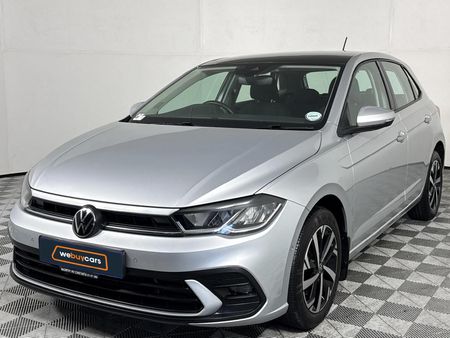 2022-Volkswagen-Polo-10-TSI-Life-Auto-DSG_0