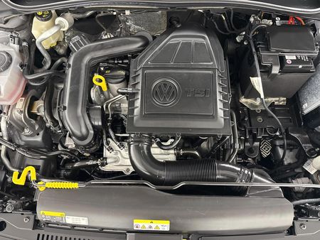 2022-Volkswagen-Polo-10-TSI-Life-Auto-DSG_12