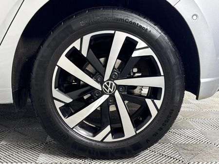 2022-Volkswagen-Polo-10-TSI-Life-Auto-DSG_6