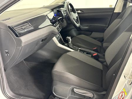2022-Volkswagen-Polo-10-TSI-Life-Auto-DSG_8