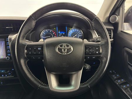 2021-Toyota-Fortuner-28-GD-6-VX-Auto_13