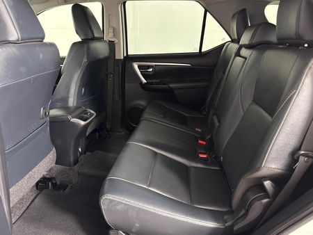 2021-Toyota-Fortuner-28-GD-6-VX-Auto_3