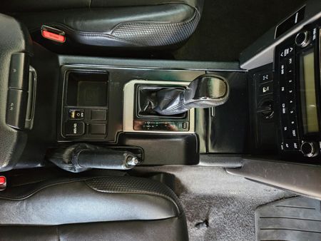 2011-Toyota-Land-Cruiser-Prado-40-V6-TX-Auto_11