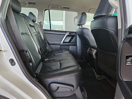 2011-Toyota-Land-Cruiser-Prado-40-V6-TX-Auto_12