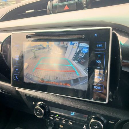 2016-Toyota-Hilux-28-GD-6-Raised-Body-Raider-Double-Cab-Auto_9