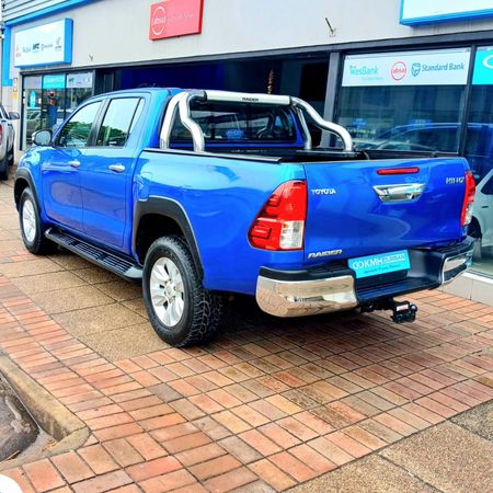 2016-Toyota-Hilux-28-GD-6-Raised-Body-Raider-Double-Cab-Auto_6