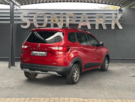 2021-Renault-Triber-10-Expression_4