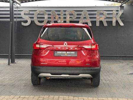 2021-Renault-Triber-10-Expression_6