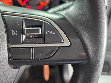 2022-Suzuki-Jimny-15-GLX-Auto_15