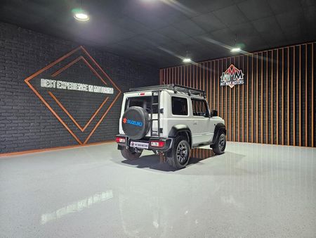 2022-Suzuki-Jimny-15-GLX-Auto_22