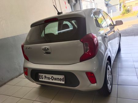 2021-Kia-Picanto-12-Street_3