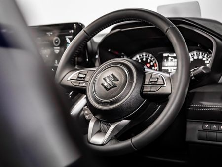 2026-Suzuki-Grand-Vitara-15-GLX-Auto_11