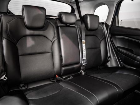2026-Suzuki-Grand-Vitara-15-GLX-Auto_19