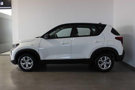 2026-Kia-Sonet-15-LS-Auto_3