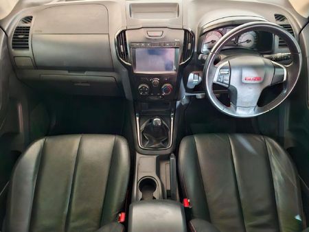 2020-Isuzu-D-Max-250-HO-X-Rider-Double-Cab_10