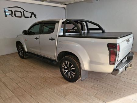 2020-Isuzu-D-Max-250-HO-X-Rider-Double-Cab_6