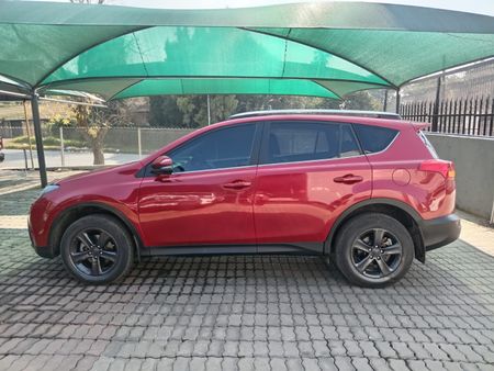2014-Toyota-RAV4-22-D-VX-Auto_13