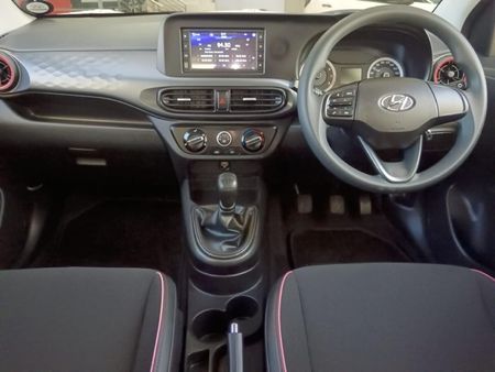 2022-Hyundai-Grand-i10-10-Motion_20