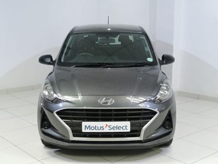 2022-Hyundai-Grand-i10-10-Motion_3
